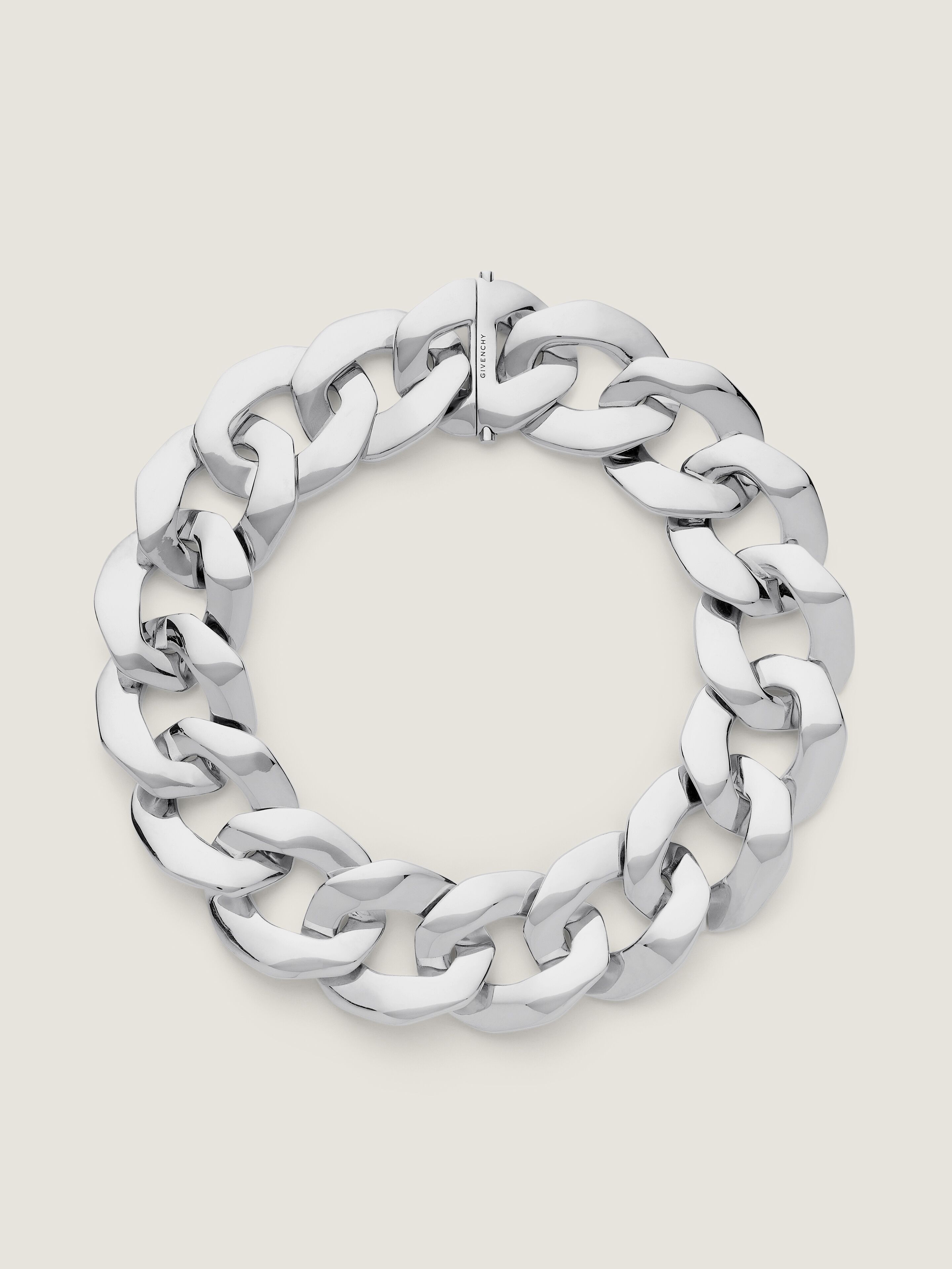 Chain necklace in metal